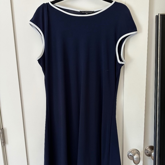 NIK AND NASH WOMEN'S NAVY WITH WHITE PIPING CAP SLEEVE DRESS XL - Picture 1 of 8